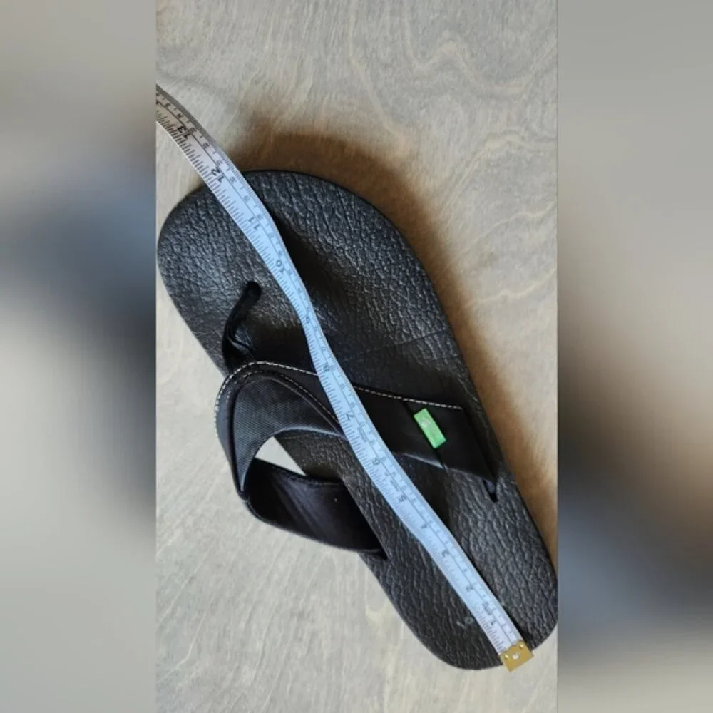 Sanuk stylish black
